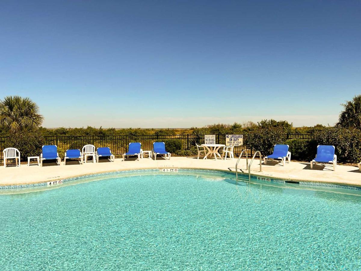 St Helena Island Condo With Pool And Beach Access! Oceanmarsh Subdivision Kültér fotó